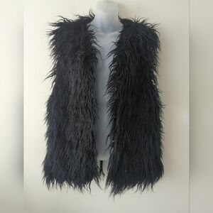Women's red faux fur vest black size large Y2K goth